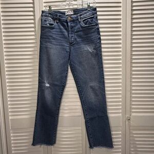 Evereve Jeans, Ever Straight High Rise Medium Wash, Raw Hem Sz 28